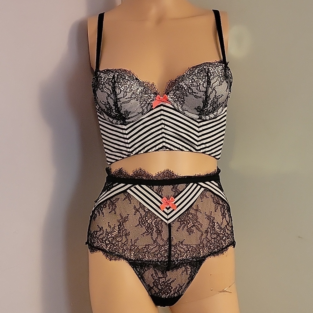 💚VS RARE VEXY SEXY SET